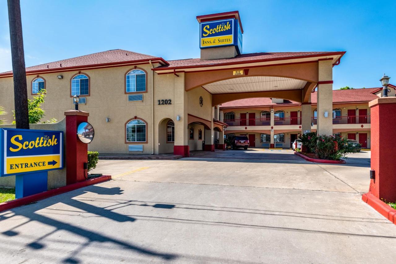 Scottish Inns & Suites Iah Airport-Beltway 8 Aldine Eksteriør billede