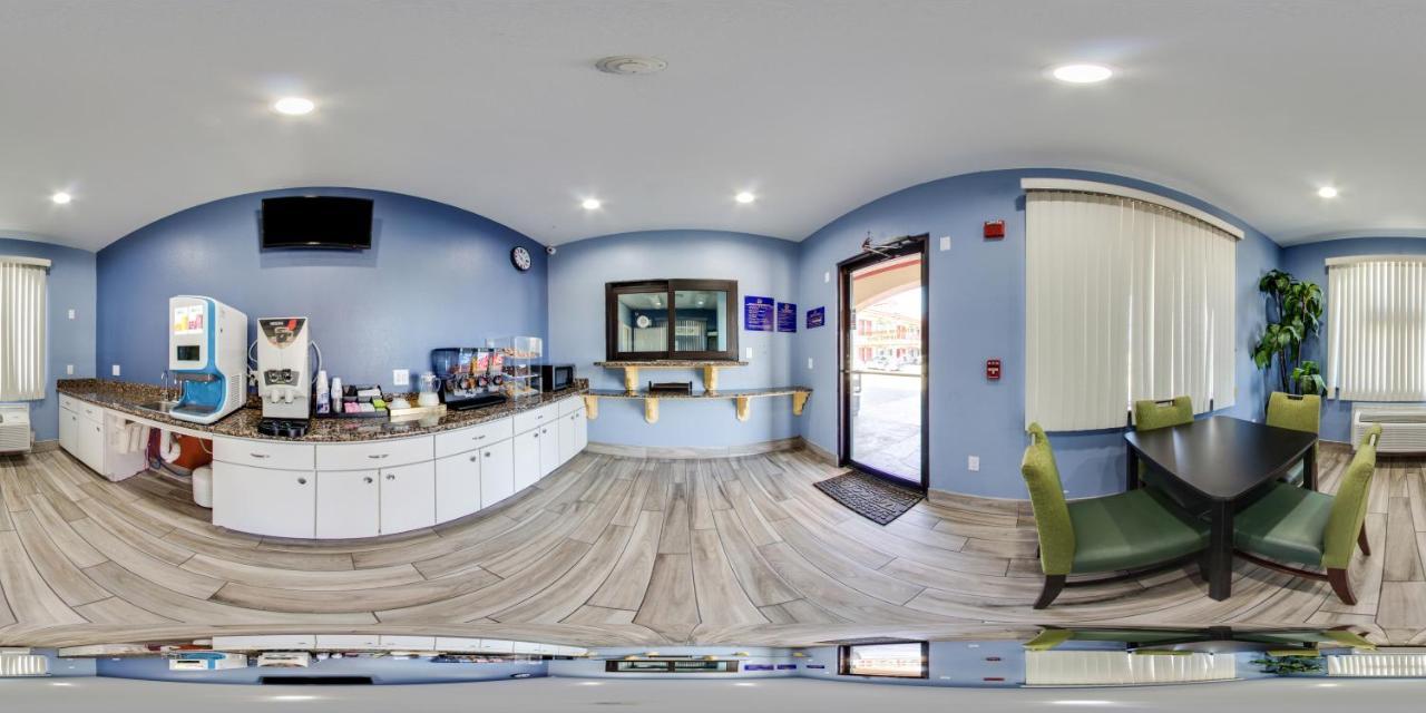 Scottish Inns & Suites Iah Airport-Beltway 8 Aldine Eksteriør billede